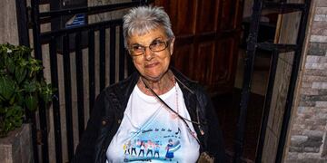 El Wahington Post llamó al hit "Abuela la-la-la-la-la" como un "amuleto de la suerte" para los argentinos.