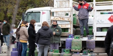 Los vecinos pueden acceder a garrafas de 10 kilos a precio subsidiado.