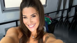 Ivana Nadal reveló la forma de amarrarse la microbikini y lograr el bronceado perfecto.