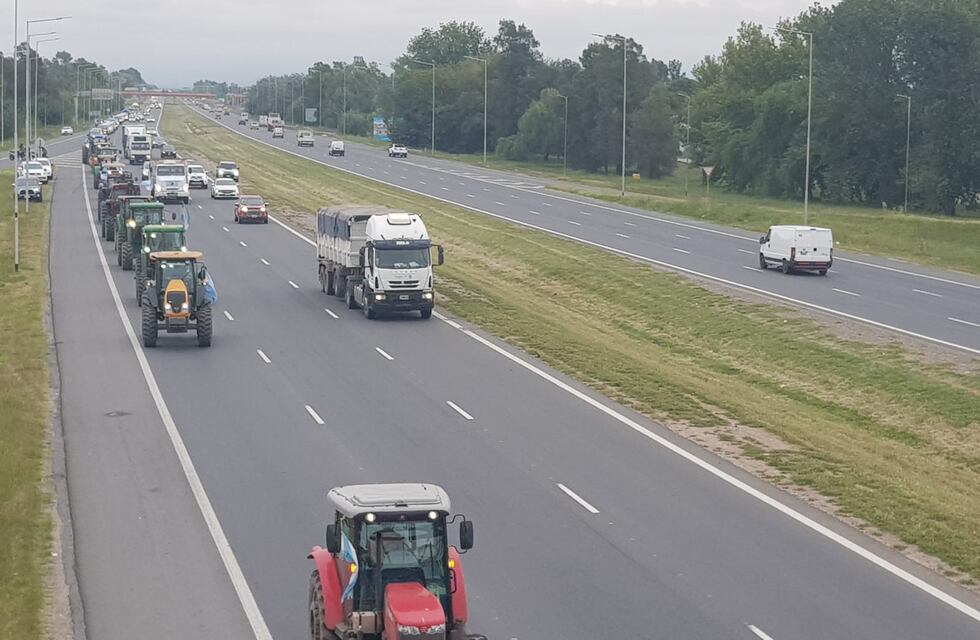 Martes de ‘tractorazo’ en Córdoba: copan la Circunvalación en reclamo por la suba de las retenciones