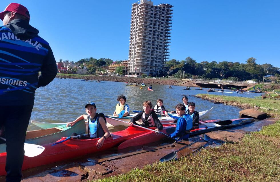 Se realizó un encuentro de canotaje en el Balneario El Brete de Posadas