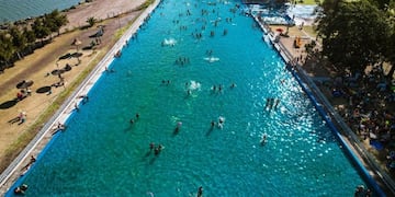 Teodelina: Una de las piletas más grandes del país.