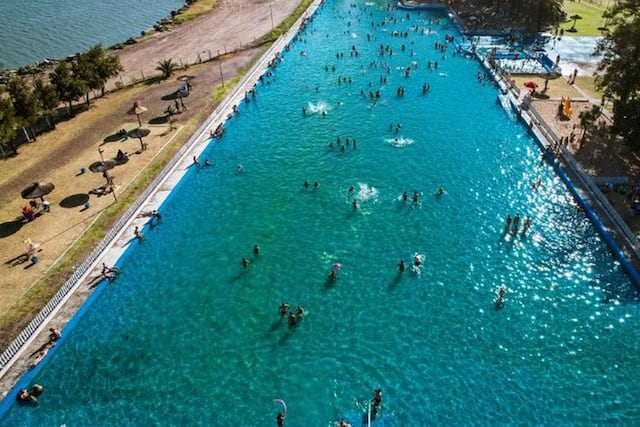 Teodelina: Una de las piletas más grandes del país.