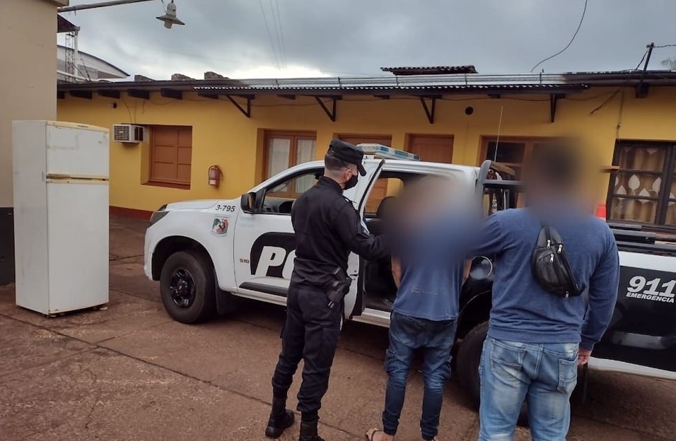 Oberá: robo una heladera, intentó esconderla y terminó detenido