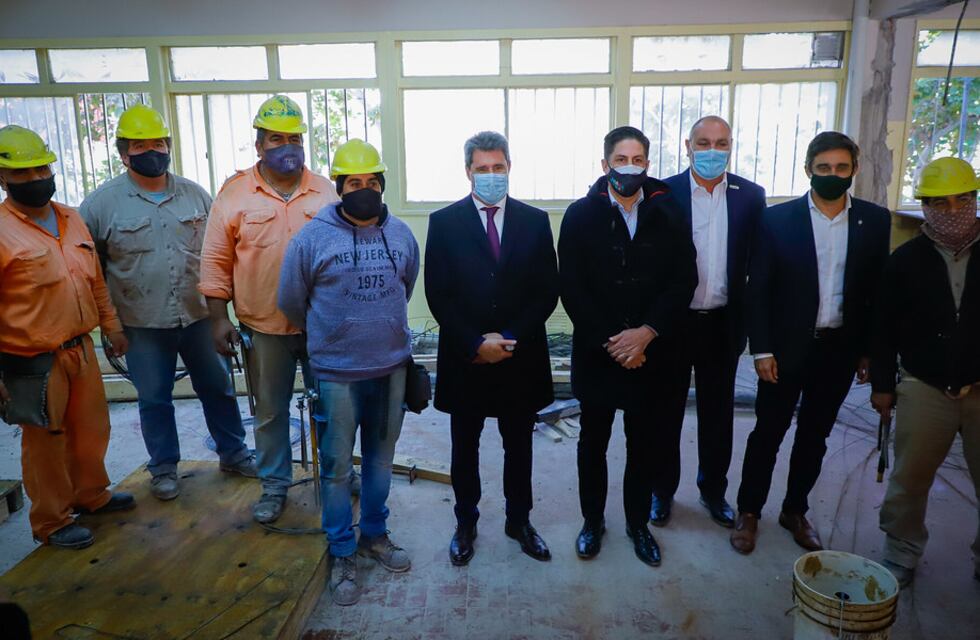 San Juan: destinan $1.500 millones para reparar 37 escuelas afectadas por el terremoto