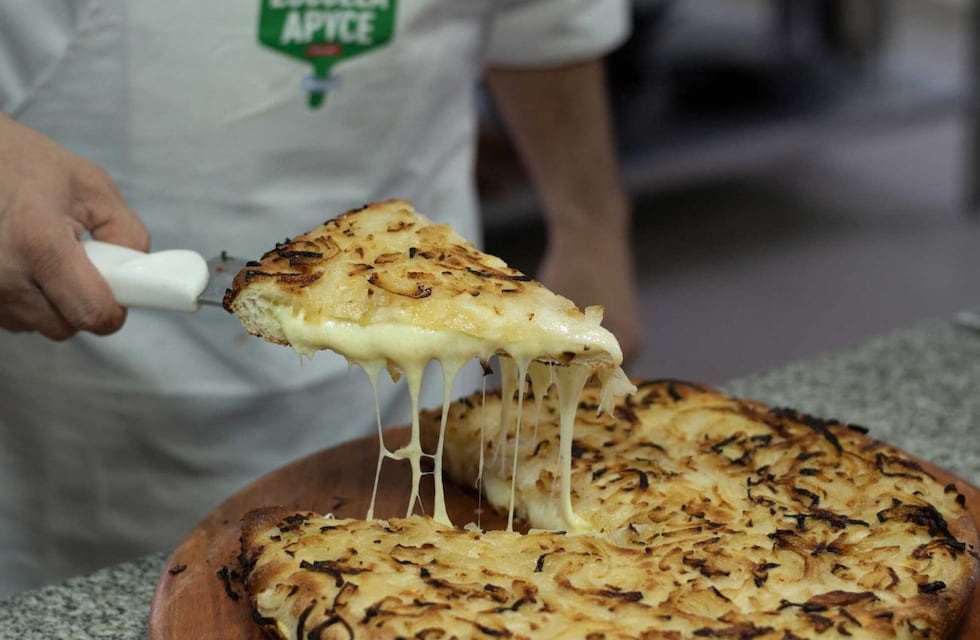 Llega la Noche de la Pizza y la Empanada con descuentos del 50% y promociones: qué locales se adhieren