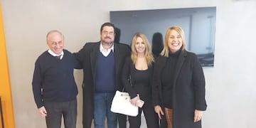 Elecciones 2023: inscripción de La Libertad Avanza para Diputados Nacionales, con Jorge Scala (Partido Demócrata), Martín Lopardo Silva (Unidad Celeste y Blanca), María Celeste Ponce (Pumas Libertarios) y Cecilia Ibáñez (MID). (La Voz)