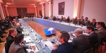 La mesa de diálogo federal.