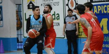 Ateneo recibe a Bahía Basket en el comienzo de los playoff. (Foto: Marcelo Barth).