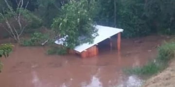 Inundaciones y evacuaciones en Puerto Iguazú.