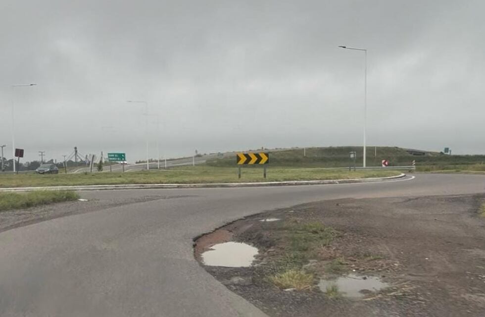 Piden iluminar la rotonda del acceso sur desde Susana