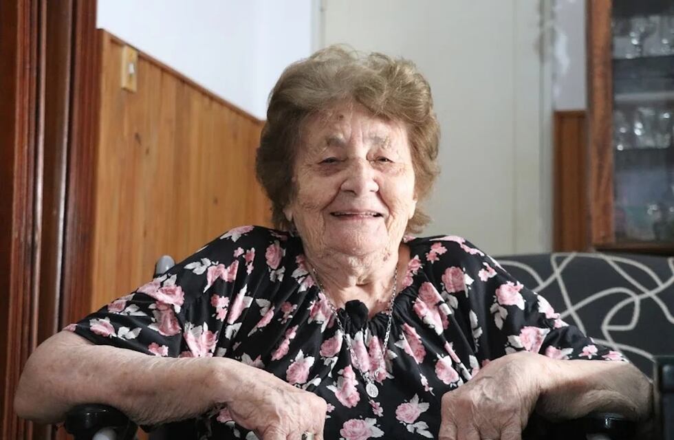 Es cordobesa, cumplió 100 años y reveló cuál es su secreto para tener una larga vida