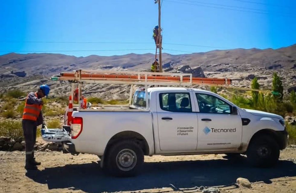 Belén: impulsan la conectividad con extensión de fibra óptica