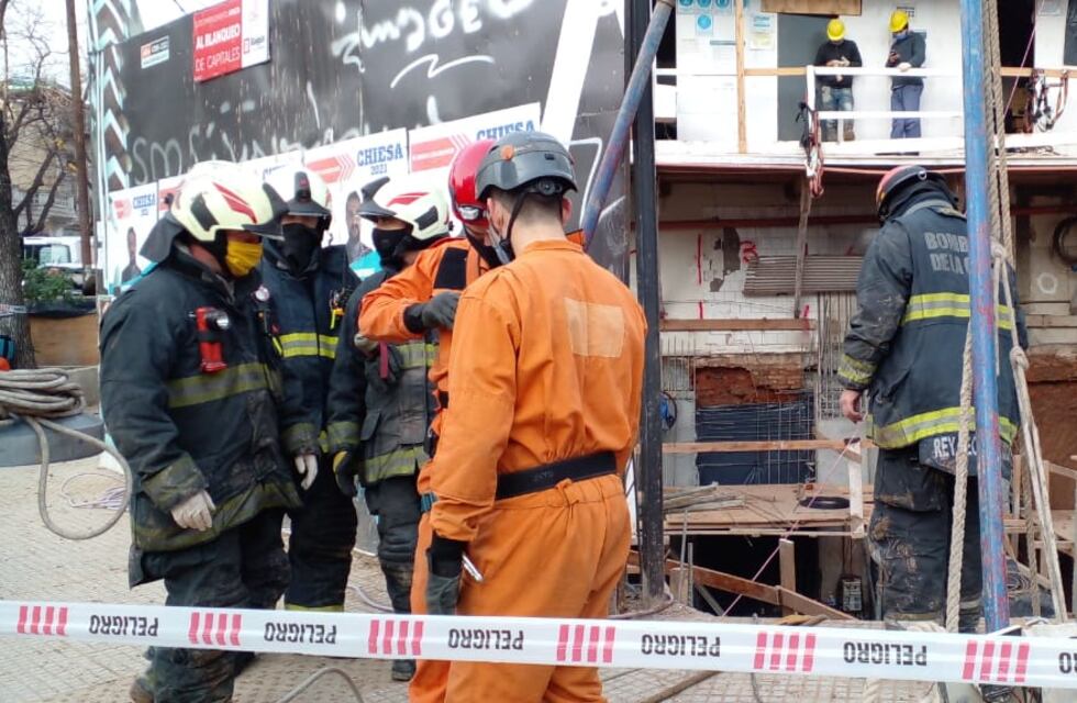Palermo: se derrumbó parte de una obra en construcción y hay dos trabajadores heridos
