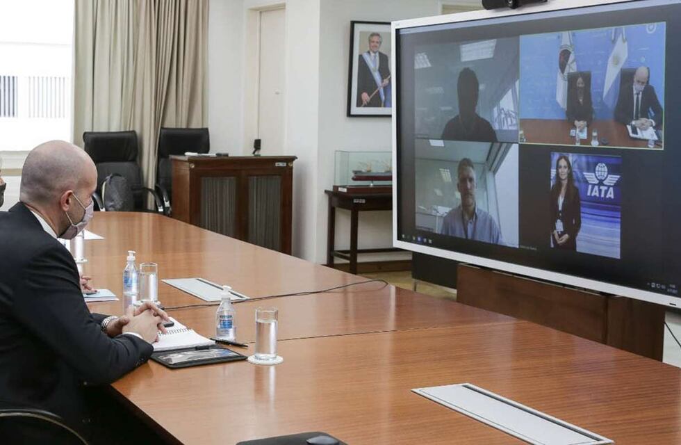 Restricción de vuelos: no hubo acuerdo entre el Gobierno y los aeronáuticos