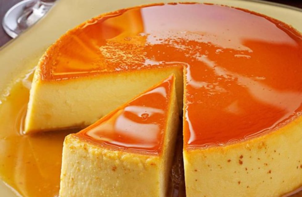 Cómo hacer flan casero, la opción dulce ideal para comer el fin de semana