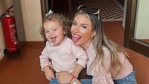 Agustina Gandolfo mostró en las redes la tierna nueva mascota de Nina, mientras espera la llegada de Theo.