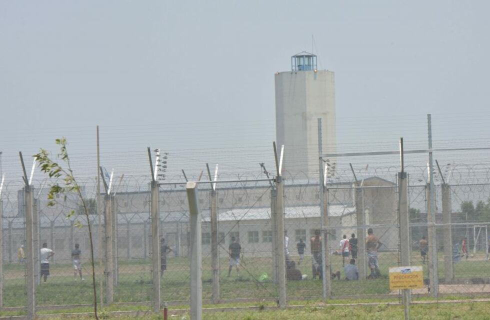 Una presa cambió de género y abusó a otras 7 detenidas: va a juicio en Córdoba