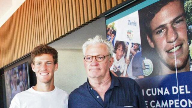 Diego, "Peque" Schwartzman, junto a su padre, Ricardo.