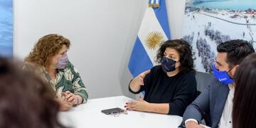 La ministra de Salud de la Nación, Dra. Carla Vizzotti, se reunió con el intendente de Ushuaia Walter Vuoto.