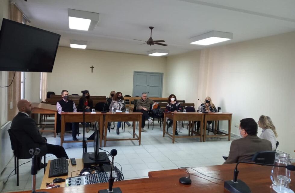 Del juzgado a las aulas: los magistrados recorrerán escuelas explicando el sistema de juicios por jurado