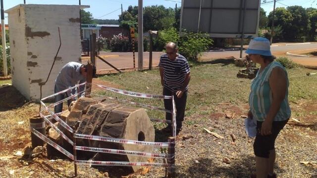 Piden que recuperen el emblemático reloj de sol de Puerto Libertad.