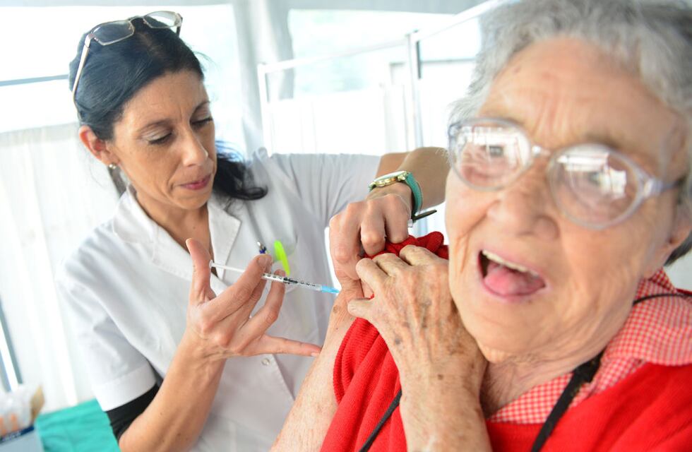 Salud en Córdoba: ya comenzó la campaña de vacunación antigripal