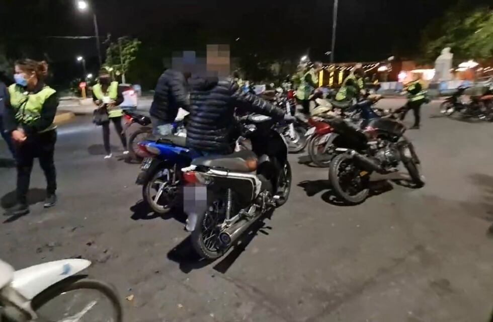 Córdoba: en diferentes operativos, “levantaron” 118 motocicletas y detuvieron a 64 personas