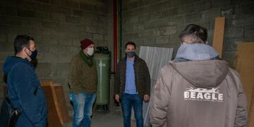 El Municipio hizo entrega de un crédito productivo a la cervecería Beagle.