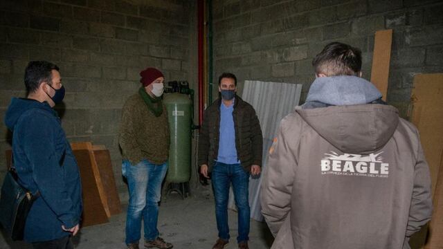 El Municipio hizo entrega de un crédito productivo a la cervecería Beagle.