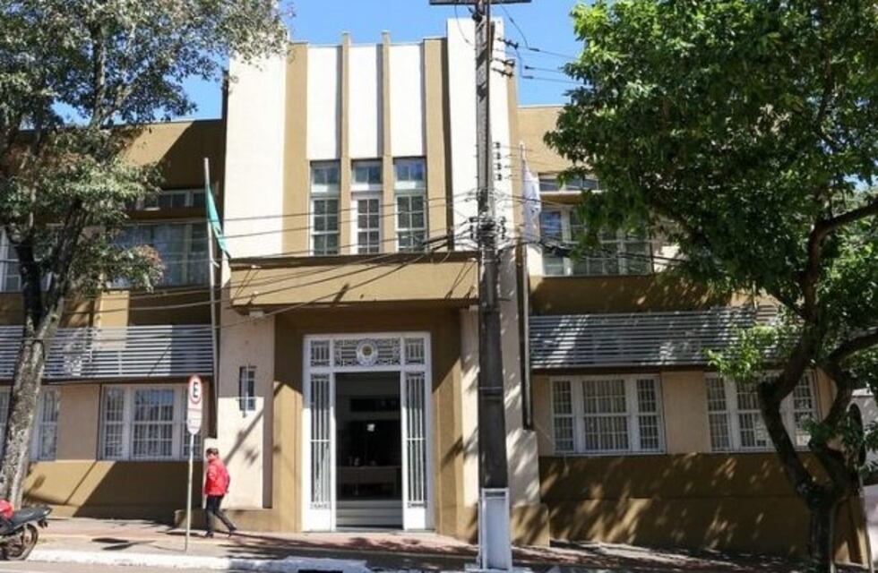 Coronavirus: Foz de Iguazú restringe actividades para contener la circulación