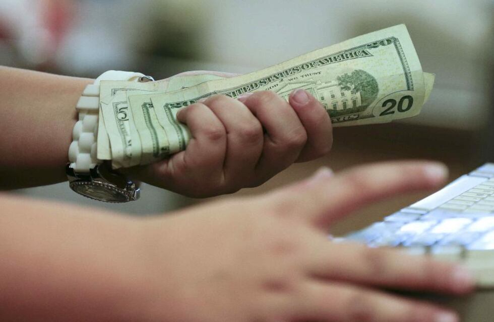 Ganó Milei en Córdoba y los insólitos virales no tardaron en llegar: “Con dólares pago, pa”