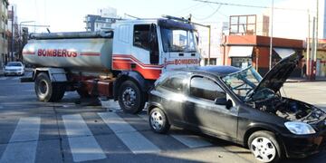 Buscan testigos del grave choque del sábado a la mañana, en el barrio de Alberdi.