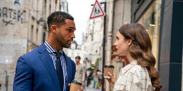 Emily y Alfie en 'Emily in Paris'