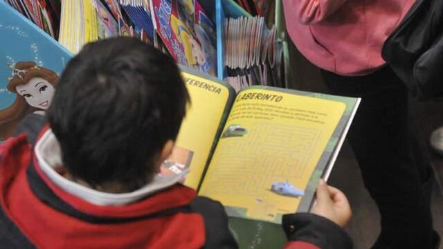 Debido al avance de la tecnología, la Municipalidad busca incentiva la lectura en papel.