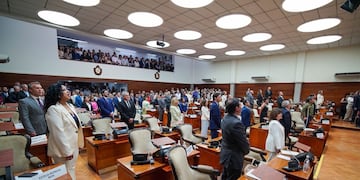 La sesión preparatoria en la que prestaron juramento los 24 diputados electos en mayo pasado, y que tomarán posesión de su bancas este miércoles.