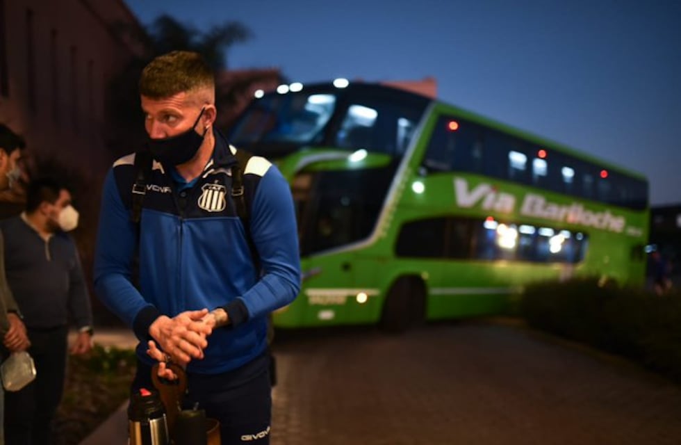 El plantel de Talleres llegó a Rosario para el debut en Liga Profesional