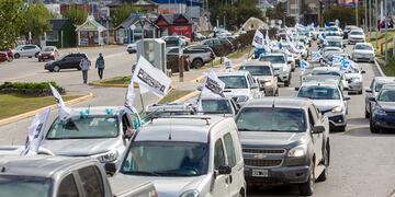 Convocan a festejar en el Monumento de Evita a las 16.