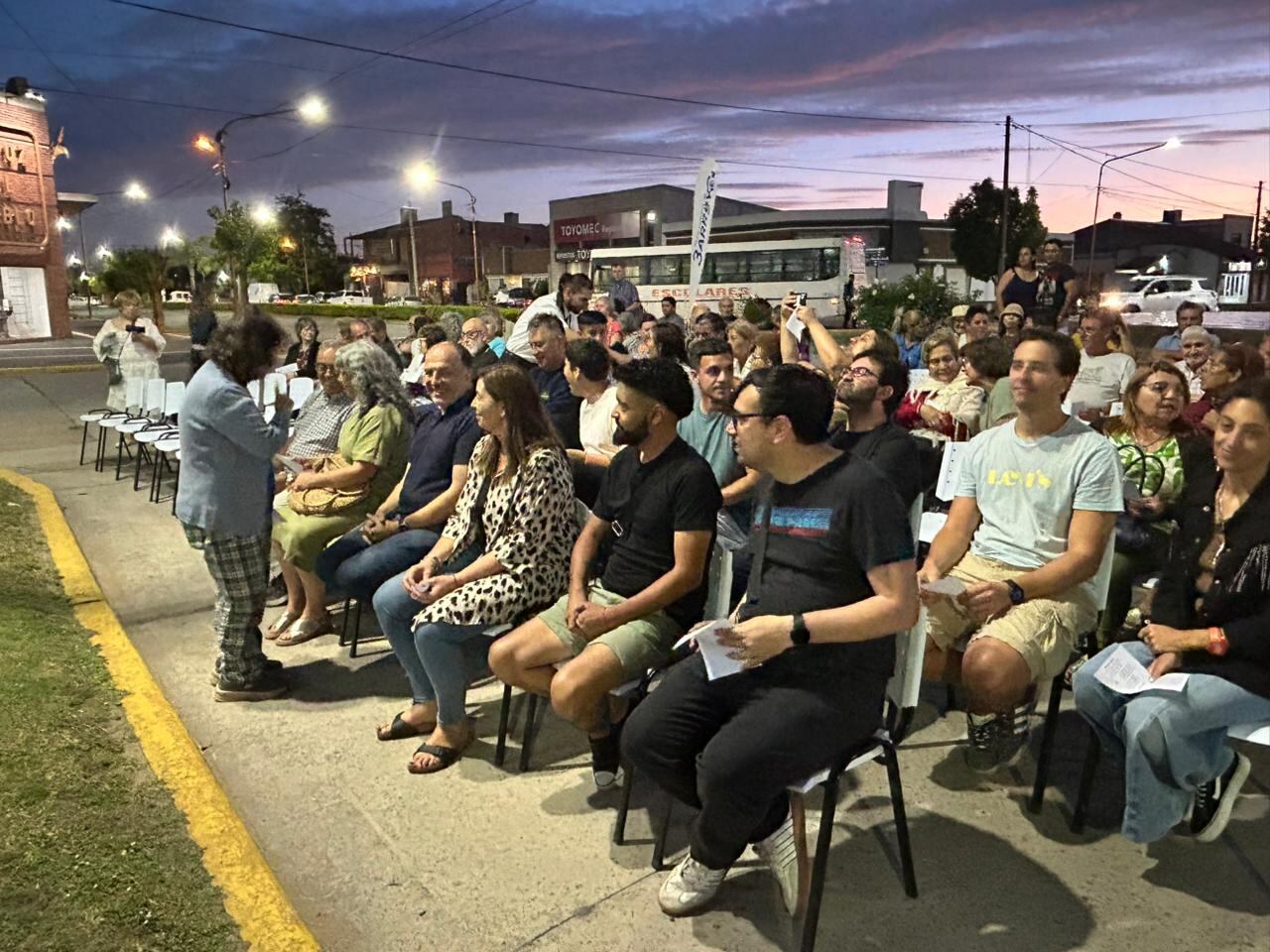 Reinauguración de la Cruz del Centenario