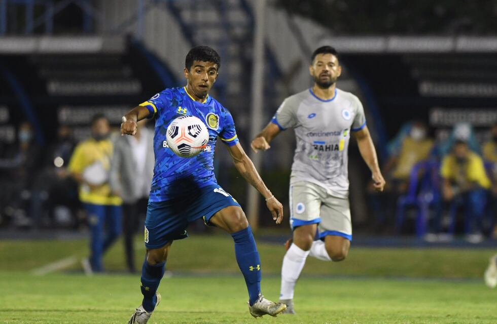 Central cayó 1 a 0 ante 12 de Octubre en su debut en la Copa Sudamericana