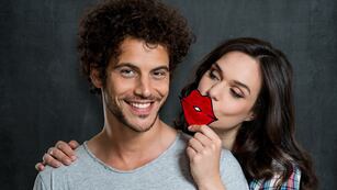 Día Internacional del Beso: estos son los labiales que deberás utilizar para sorprender a tu pareja en esta celebración.