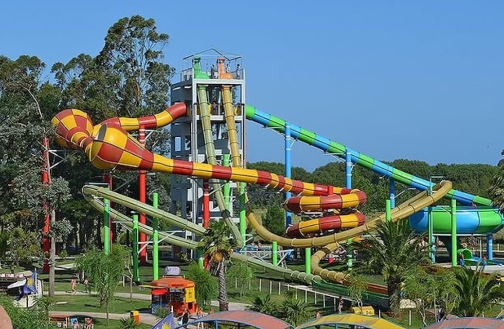 El parque acuático de Mar del Plata que es furor este verano por sus toboganes increíbles