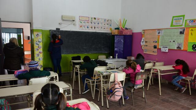 Realizarán un cacerolazo para pedir por las clases presenciales en Azul