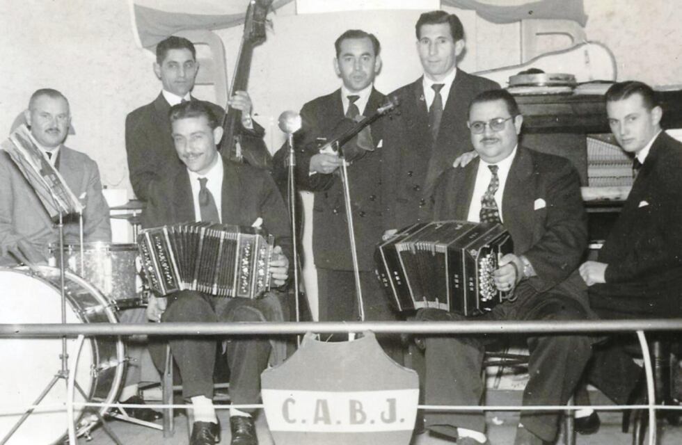 Colorinches tresarroyenses: ¿Bailamos?