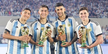 Cuartetazo: Nahuel Molina, Paulo Dybala, Cristian Cuti Romero y Julián Álvarez. Los campeones del mundo cordobeses (Instagram)