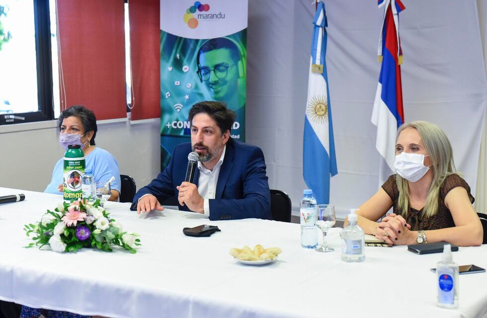 Trotta se encuentra en Misiones para ultimar detalles del inicio del ciclo lectivo 2021