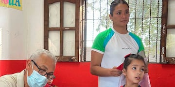 Un total de 126 fichas emitidas y más de 50 vacunas aplicadas fueron parte del operativo realizado en la escuela primaria.