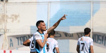 Chabale abrió el marcador en Nueva Italia para un Racing que recibe a Unión de Sunchales. (Foto: Prensa Racing)
