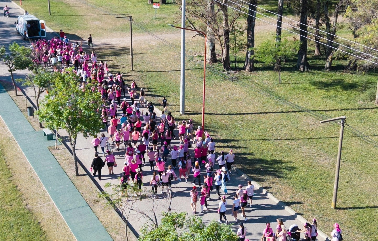 Caminata Rosa en Arroyito