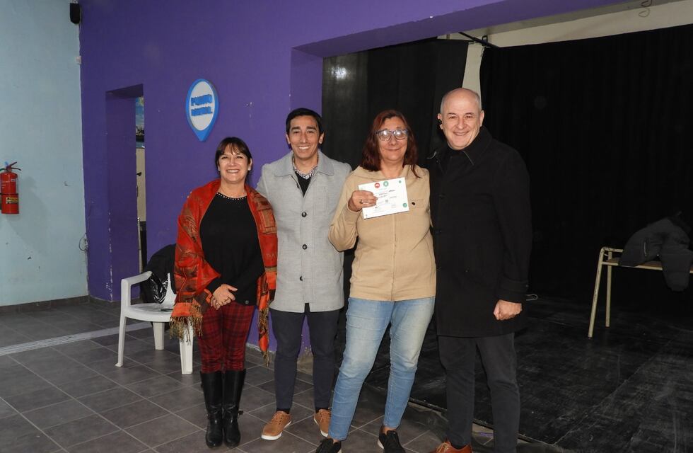 Entregaron carnets y certificados de los cursos gratuitos de Manipulación de Alimentos